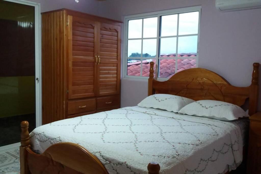 Willa Urania House Bocas del Toro Zewnętrze zdjęcie