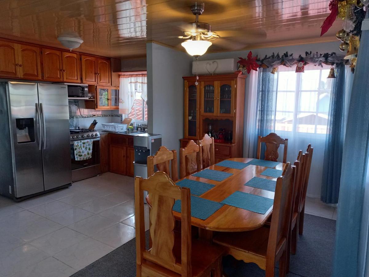 Willa Urania House Bocas del Toro Zewnętrze zdjęcie